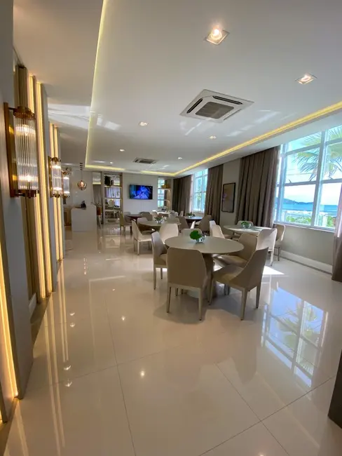 Foto 7 de Apartamento com 4 quartos à venda, 230m2 em Itapema - SC