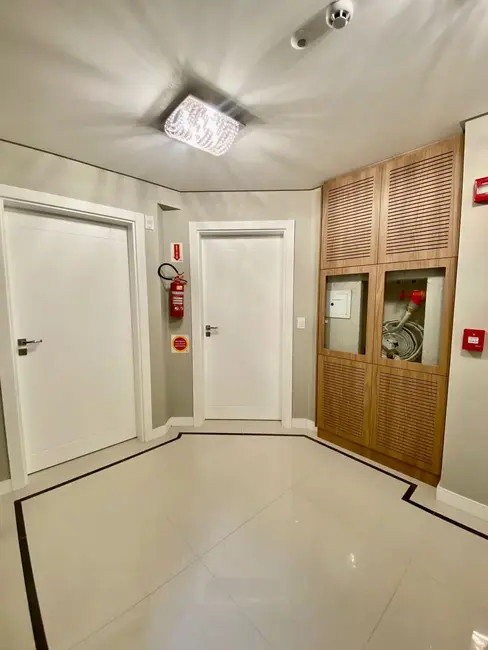 Foto 7 de Apartamento com 3 quartos à venda, 141m2 em Itapema - SC