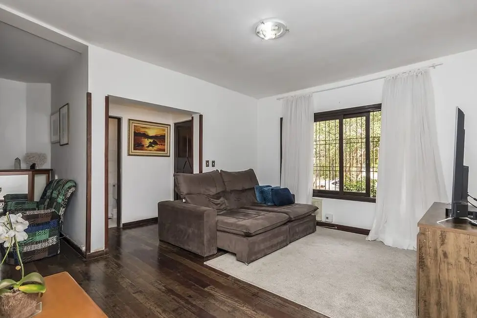 Foto 2 de Casa com 4 quartos à venda, 363m2 em Jardim Itu, Porto Alegre - RS