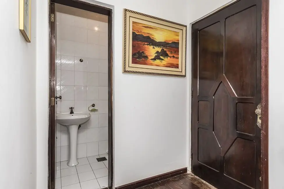 Casa com 4 quartos à venda, 363m2 em Jardim Itu, Porto Alegre - RS - imagem 7 Foto 7 de Casa com 4 quartos à venda, 363m2 em Jardim Itu, Porto Alegre - RS