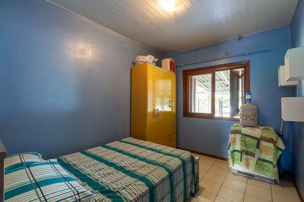 Casa com 2 quartos à venda, 41m2 em São José, Canoas - RS - imagem 9 Foto 9 de Casa com 2 quartos à venda, 41m2 em São José, Canoas - RS