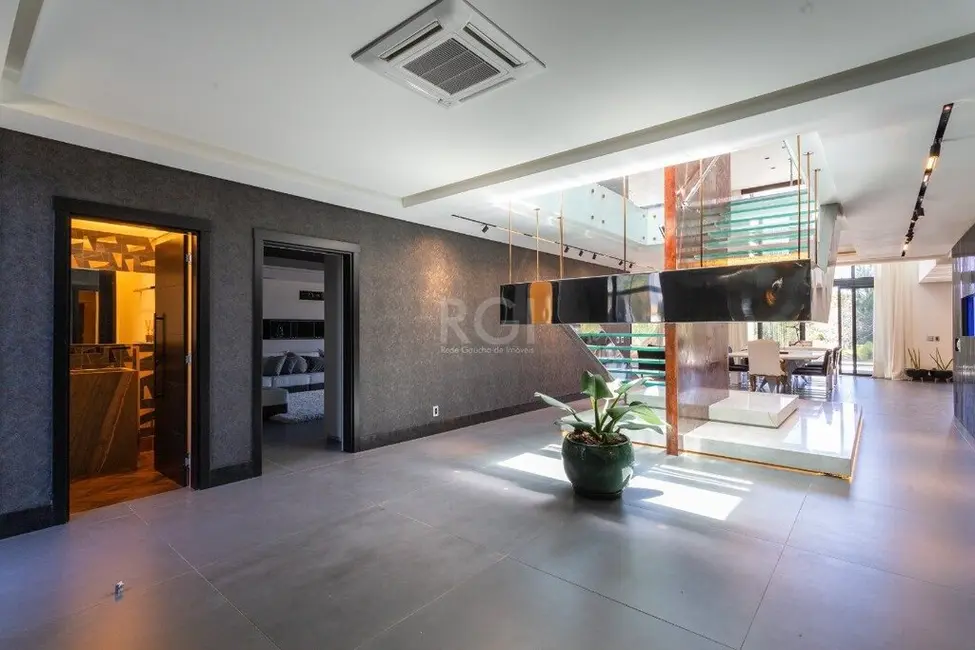 Casa de Condomínio com 5 quartos à venda, 720m2 em Belém Novo, Porto Alegre - RS - imagem 4 Foto 4 de Casa de Condomínio com 5 quartos à venda, 720m2 em Belém Novo, Porto Alegre - RS