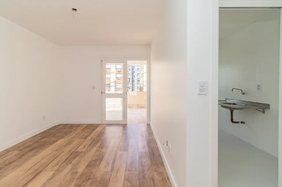 Foto 3 de Apartamento com 1 quarto à venda, 89m2 em Partenon, Porto Alegre - RS