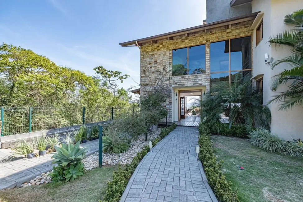 Foto 20 de Casa de Condomínio com 3 quartos à venda, 450m2 em João Paulo, Florianopolis - SC