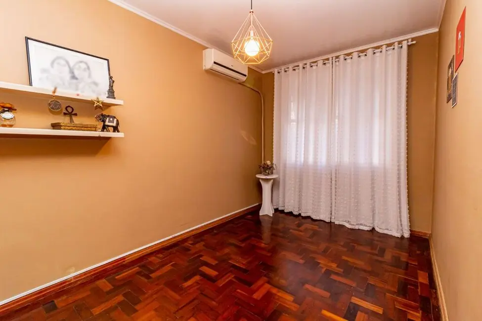 Foto 9 de Apartamento com 2 quartos à venda, 53m2 em Medianeira, Porto Alegre - RS