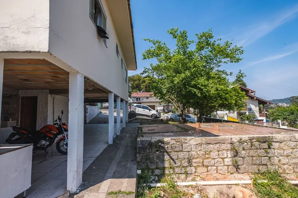 Foto 2 de Terreno / Lote à venda, 391m2 em Itacorubi, Florianopolis - SC