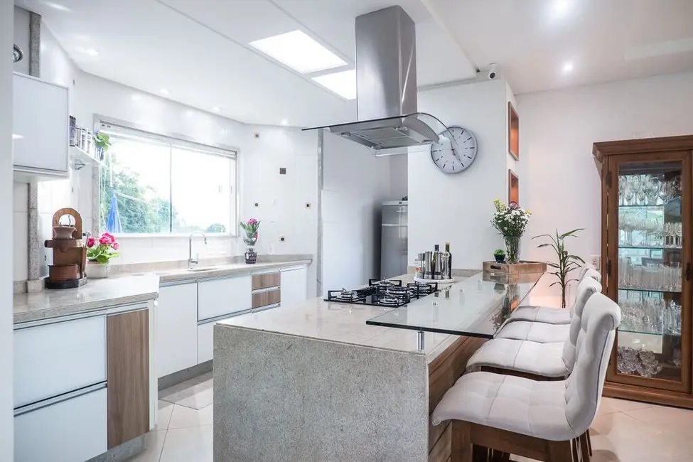 Casa com 4 quartos à venda, 511m2 em Pantanal, Florianopolis - SC - imagem 6 Foto 6 de Casa com 4 quartos à venda, 511m2 em Pantanal, Florianopolis - SC