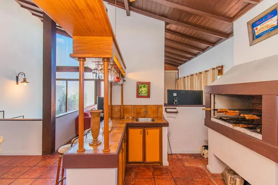 Foto 3 de Cobertura com 3 quartos à venda, 277m2 em Cristal, Porto Alegre - RS