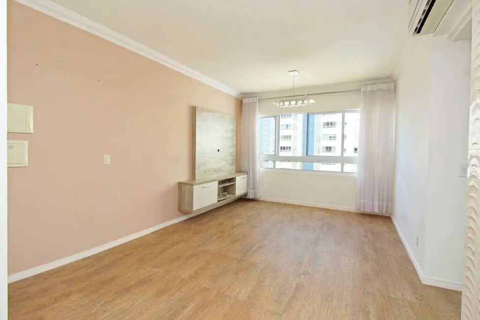 Foto 3 de Apartamento com 2 quartos à venda, 49m2 em Passo das Pedras, Porto Alegre - RS