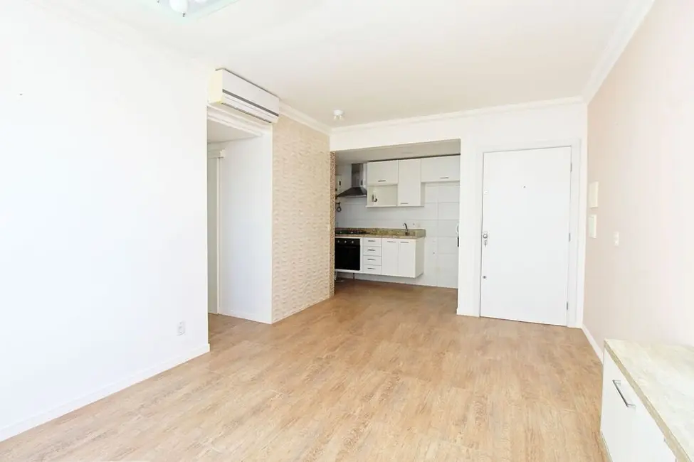 Foto 5 de Apartamento com 2 quartos à venda, 49m2 em Passo das Pedras, Porto Alegre - RS