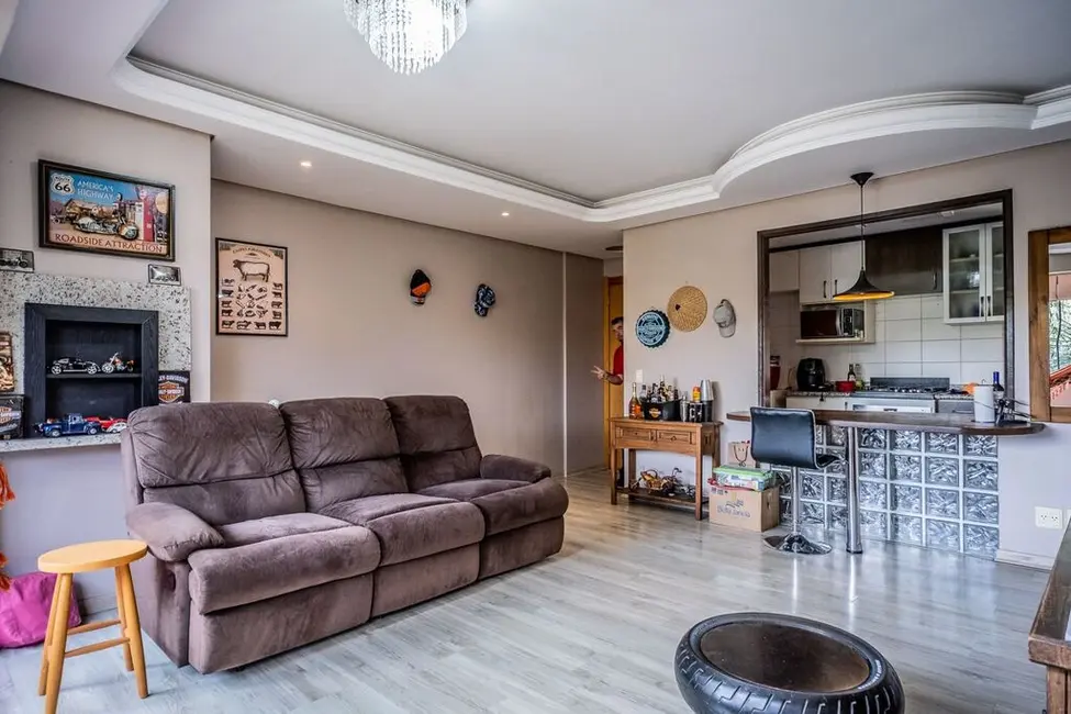 Apartamento com 3 quartos à venda, 90m2 em Passo da Areia, Porto Alegre - RS - imagem 5 Foto 5 de Apartamento com 3 quartos à venda, 90m2 em Passo da Areia, Porto Alegre - RS
