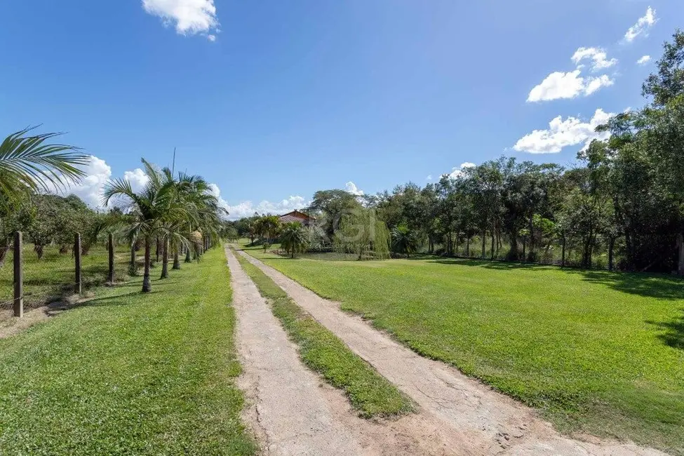 Foto 2 de Fazenda / Haras com 3 quartos à venda, 393m2 em Belém Novo, Porto Alegre - RS