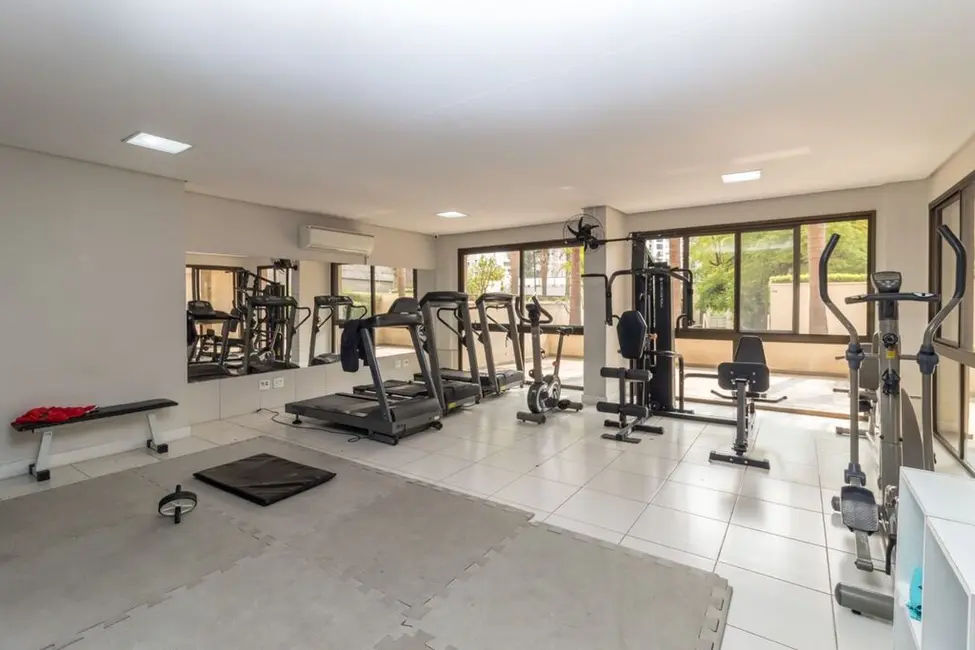 Apartamento com 3 quartos à venda, 76m2 em Passo da Areia, Porto Alegre - RS - imagem 7 Foto 7 de Apartamento com 3 quartos à venda, 76m2 em Passo da Areia, Porto Alegre - RS