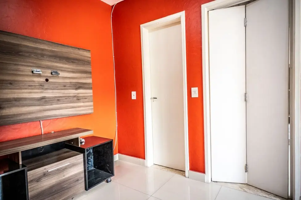 Foto 4 de Apartamento com 2 quartos à venda, 42m2 em Santo Antônio, Porto Alegre - RS