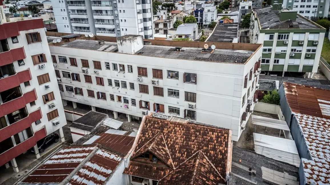 Foto 3 de Apartamento com 2 quartos à venda, 42m2 em Santo Antônio, Porto Alegre - RS