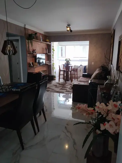 Foto 9 de Apartamento com 2 quartos à venda, 70m2 em Bombinhas - SC