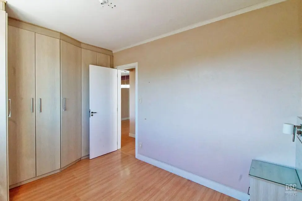 Foto 9 de Apartamento com 2 quartos à venda, 64m2 em Nonoai, Porto Alegre - RS