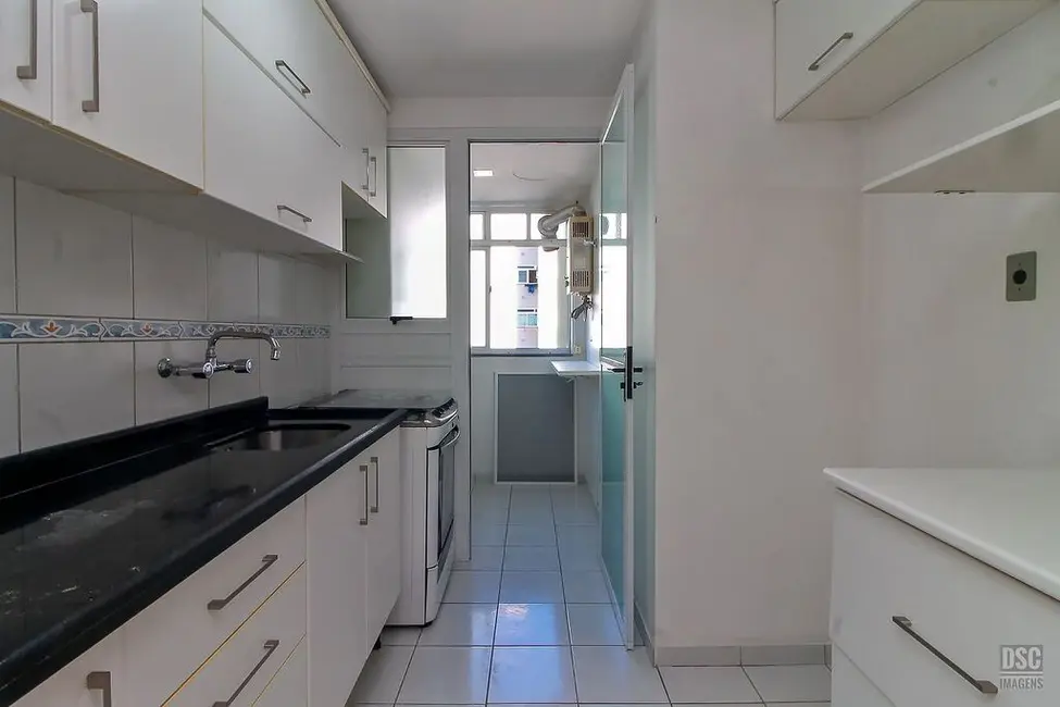 Foto 3 de Apartamento com 2 quartos à venda, 64m2 em Nonoai, Porto Alegre - RS