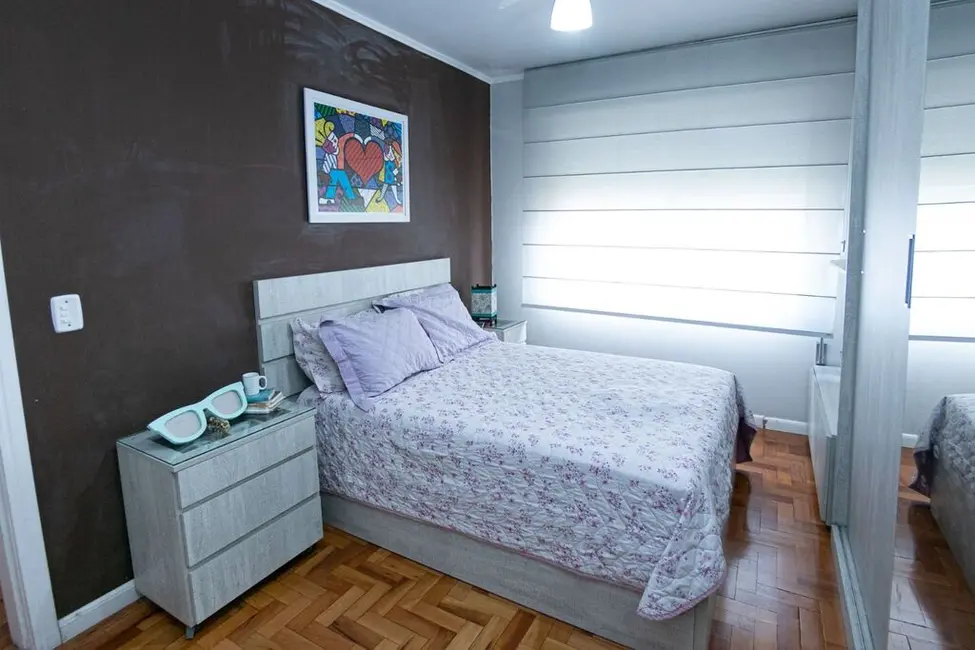 Foto 6 de Apartamento com 2 quartos à venda, 59m2 em São Sebastião, Porto Alegre - RS