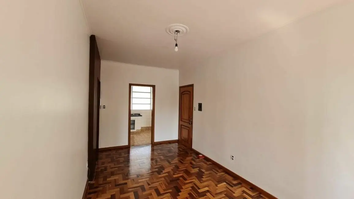 Foto 3 de Apartamento com 2 quartos à venda, 72m2 em Passo da Areia, Porto Alegre - RS