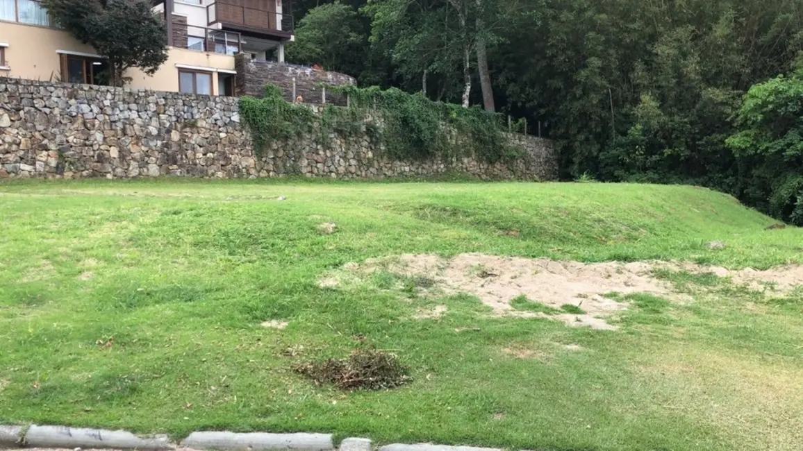 Terreno / Lote à venda, 750m2 em Lagoa da Conceição, Florianopolis - SC - imagem 6 Foto 6 de Terreno / Lote à venda, 750m2 em Lagoa da Conceição, Florianopolis - SC