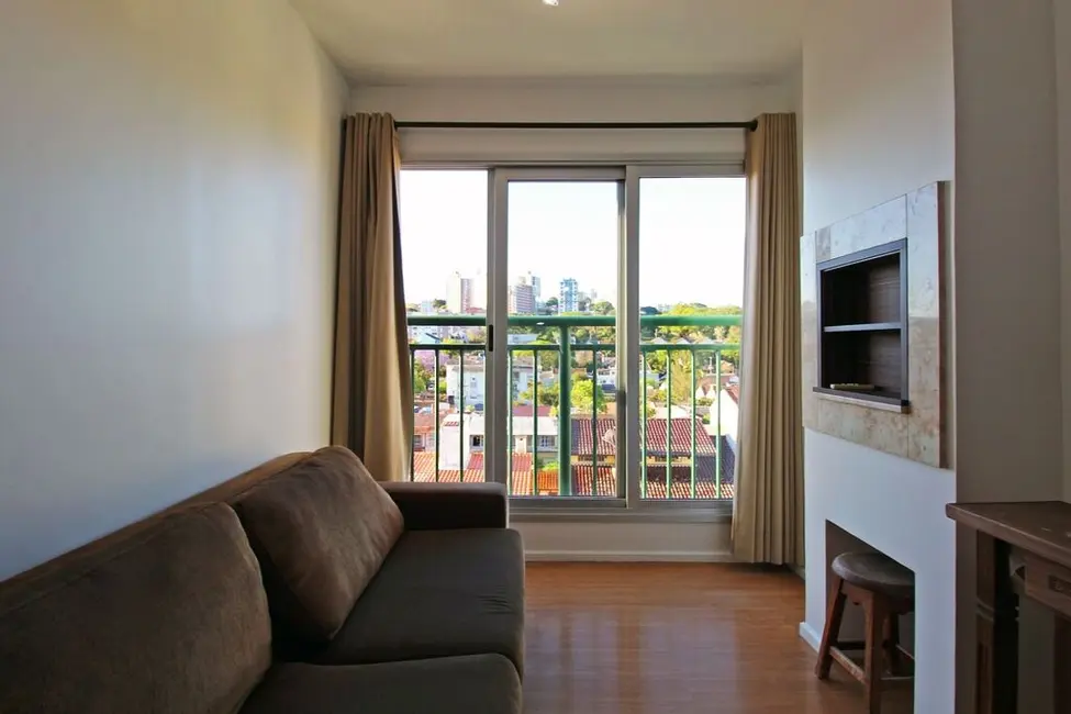 Foto 2 de Apartamento com 2 quartos à venda, 67m2 em Jardim do Salso, Porto Alegre - RS