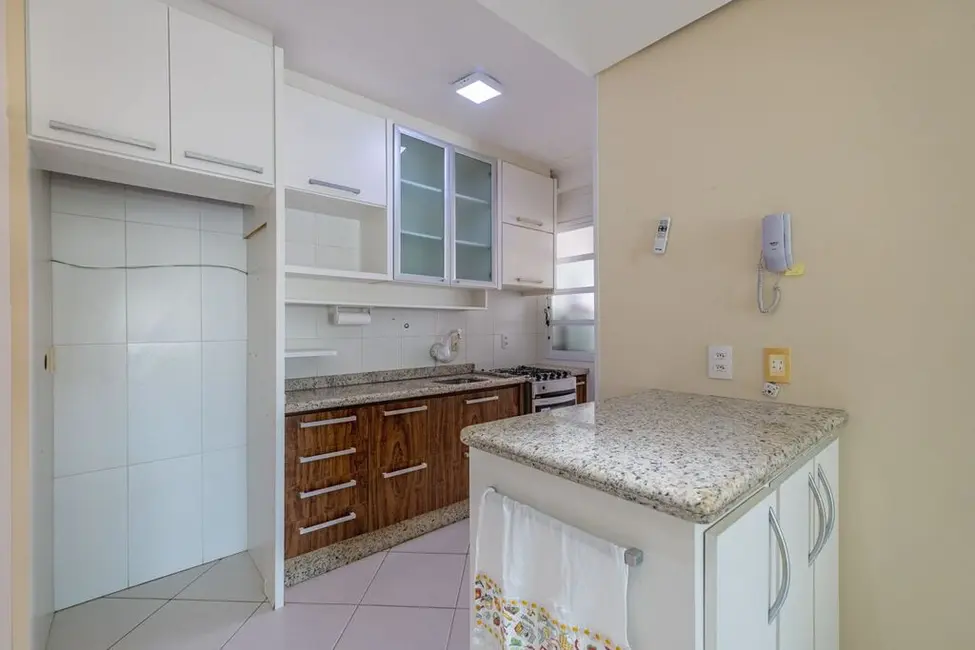 Foto 2 de Apartamento com 3 quartos à venda, 86m2 em Barreiros, Sao Jose - SC