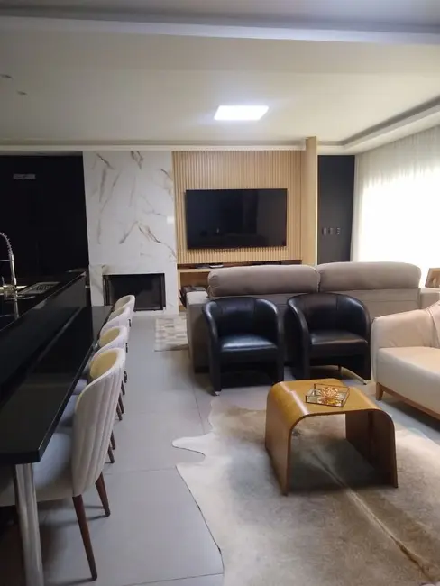 Casa com 3 quartos à venda, 156m2 em Coloninha, Ararangua - SC - imagem 9 Foto 9 de Casa com 3 quartos à venda, 156m2 em Coloninha, Ararangua - SC