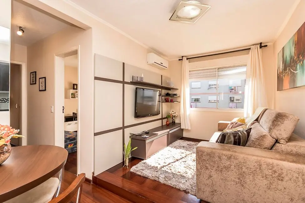 Foto 1 de Apartamento com 2 quartos à venda, 52m2 em Santo Antônio, Porto Alegre - RS