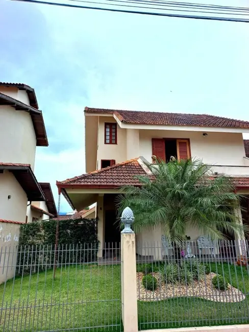 Foto 5 de Casa com 5 quartos à venda, 436m2 em Centro, Palhoca - SC