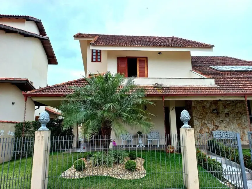 Foto 6 de Casa com 5 quartos à venda, 436m2 em Centro, Palhoca - SC