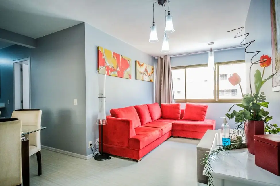 Foto 2 de Apartamento com 3 quartos à venda, 85m2 em Vila Ipiranga, Porto Alegre - RS