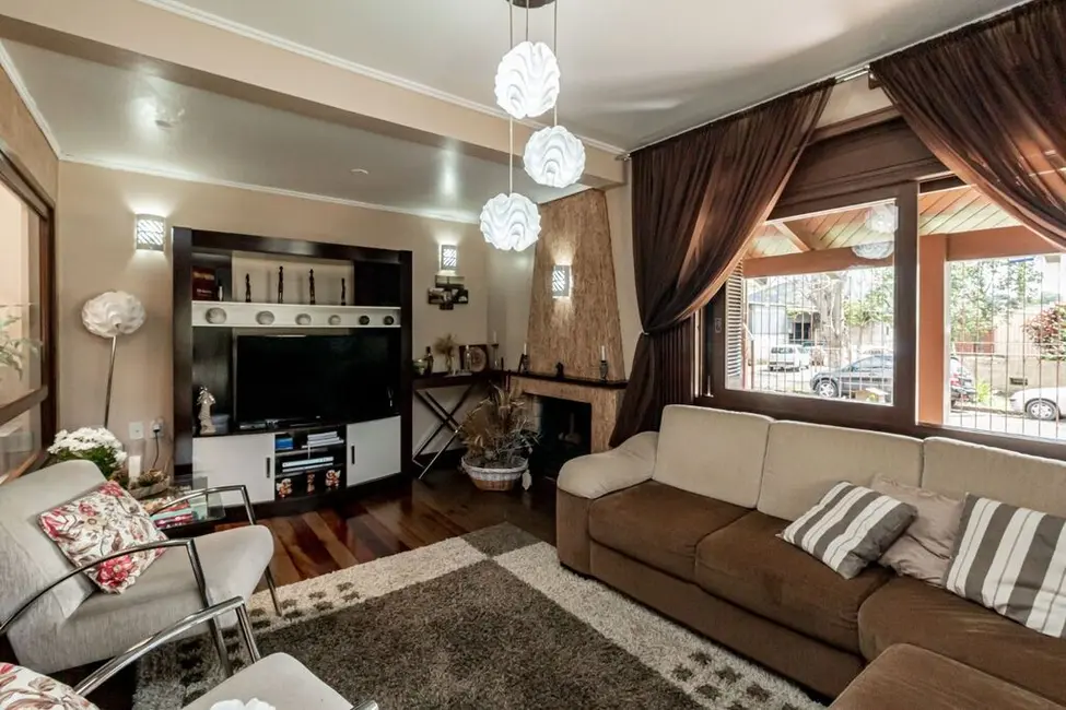 Foto 9 de Casa com 3 quartos à venda, 270m2 em Partenon, Porto Alegre - RS