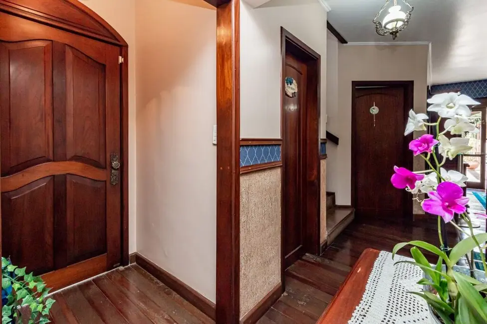 Foto 8 de Casa com 3 quartos à venda, 270m2 em Partenon, Porto Alegre - RS