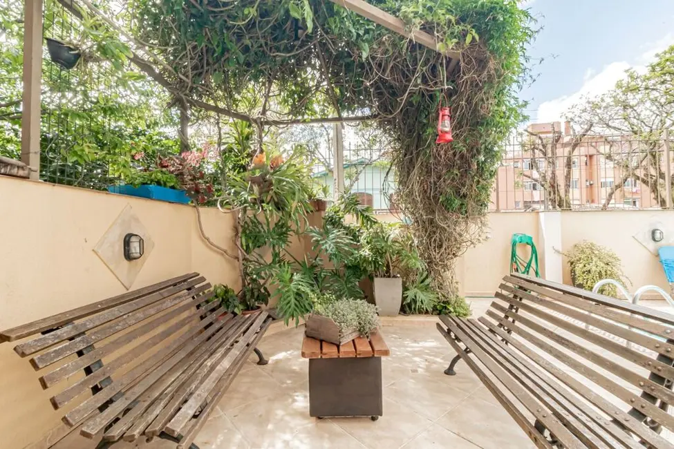 Foto 7 de Casa com 3 quartos à venda, 270m2 em Partenon, Porto Alegre - RS