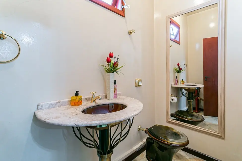 Casa com 4 quartos à venda, 258m2 em Itaguaçu, Florianopolis - SC - imagem 8 Foto 8 de Casa com 4 quartos à venda, 258m2 em Itaguaçu, Florianopolis - SC