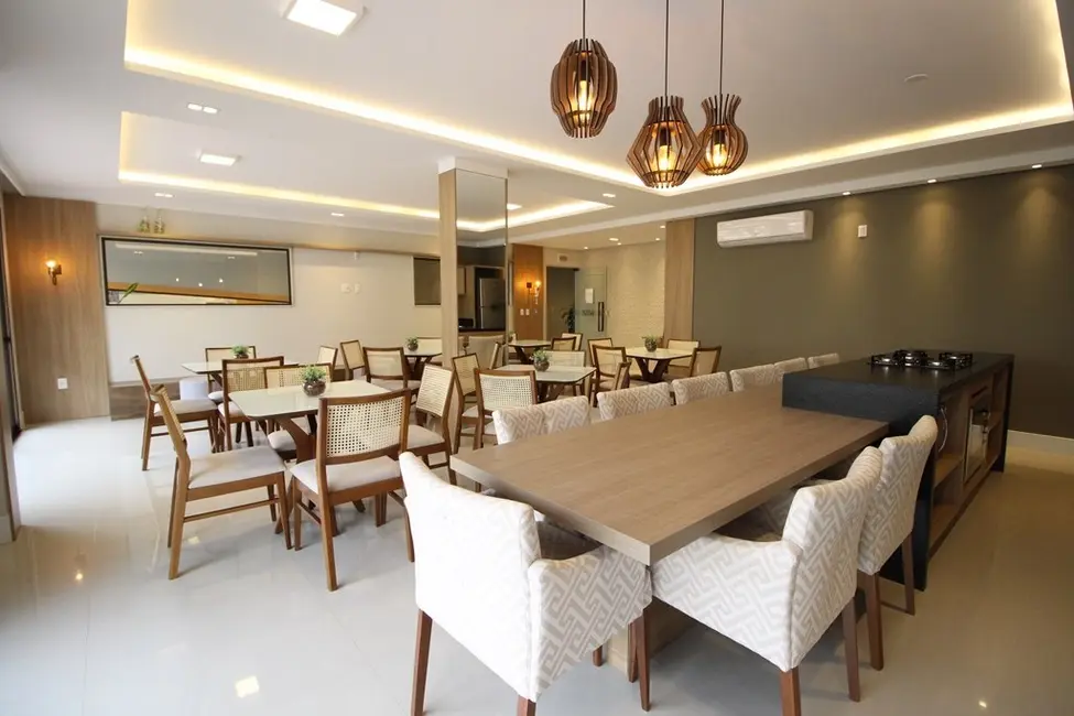 Foto 6 de Apartamento com 2 quartos à venda, 64m2 em Estreito, Florianopolis - SC