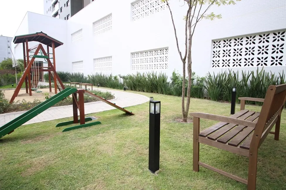 Foto 9 de Apartamento com 2 quartos à venda, 64m2 em Estreito, Florianopolis - SC