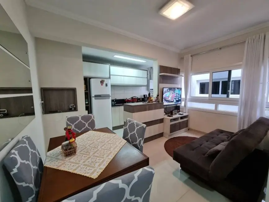 Foto 1 de Apartamento com 1 quarto à venda, 48m2 em Centro, Tramandai - RS