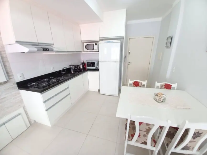 Apartamento com 1 quarto à venda, 52m2 em Centro, Tramandai - RS - imagem 3 Foto 3 de Apartamento com 1 quarto à venda, 52m2 em Centro, Tramandai - RS
