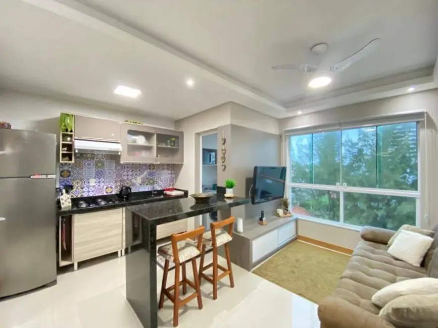 Foto 1 de Apartamento com 1 quarto à venda, 54m2 em Centro, Tramandai - RS