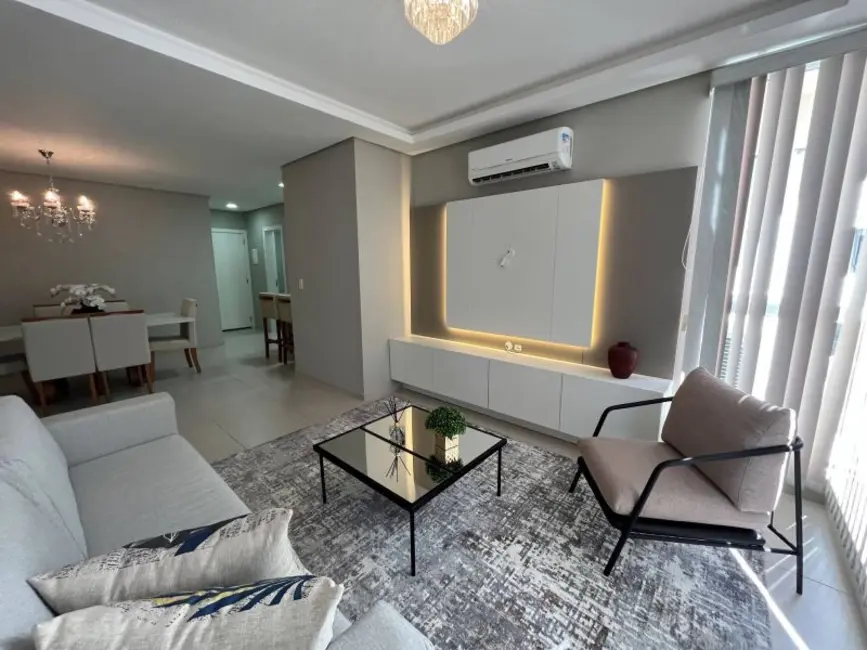 Foto 1 de Apartamento com 2 quartos à venda, 68m2 em Centro, Tramandai - RS
