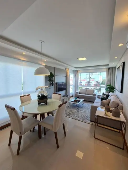 Apartamento com 2 quartos à venda, 78m2 em Centro, Tramandai - RS - imagem 3 Foto 3 de Apartamento com 2 quartos à venda, 78m2 em Centro, Tramandai - RS