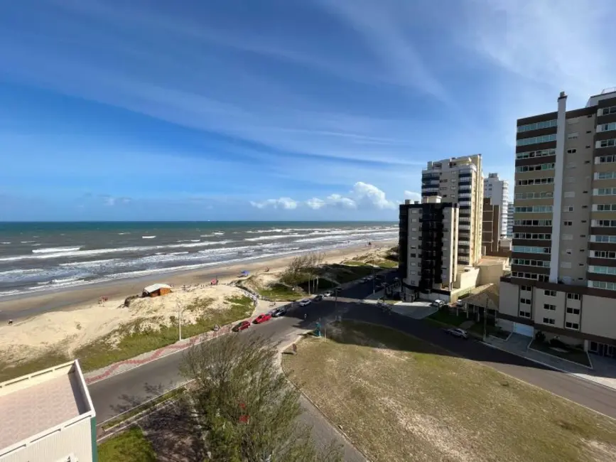 Apartamento com 2 quartos à venda, 72m2 em Centro, Tramandai - RS - imagem 3 Foto 3 de Apartamento com 2 quartos à venda, 72m2 em Centro, Tramandai - RS