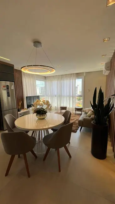 Foto 2 de Apartamento com 2 quartos à venda, 76m2 em Centro, Tramandai - RS