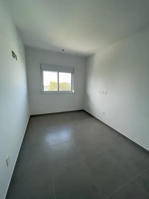 Apartamento com 2 quartos à venda, 72m2 em Centro, Tramandai - RS - imagem 7 Foto 7 de Apartamento com 2 quartos à venda, 72m2 em Centro, Tramandai - RS