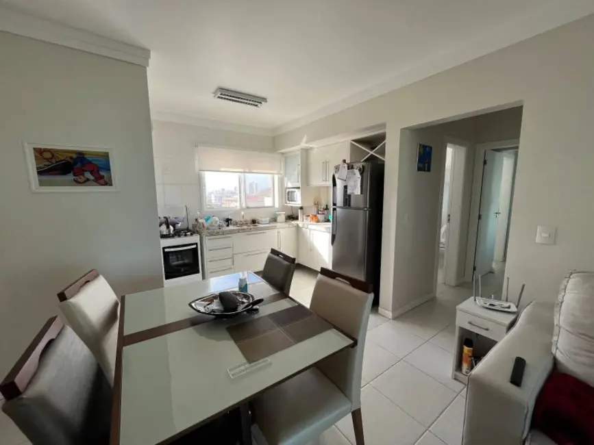 Apartamento com 2 quartos à venda, 62m2 em Centro, Tramandai - RS - imagem 4 Foto 4 de Apartamento com 2 quartos à venda, 62m2 em Centro, Tramandai - RS