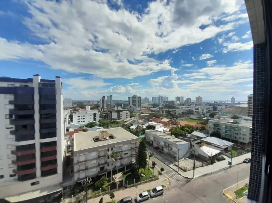 Foto 2 de Apartamento com 3 quartos à venda, 176m2 em Centro, Tramandai - RS