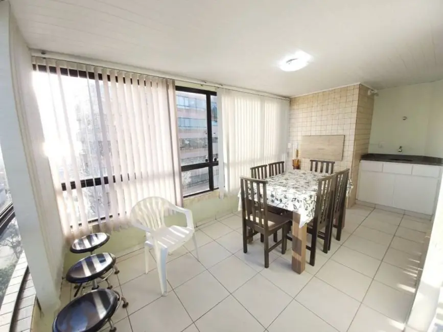 Apartamento com 3 quartos à venda, 148m2 em Centro, Tramandai - RS - imagem 8 Foto 8 de Apartamento com 3 quartos à venda, 148m2 em Centro, Tramandai - RS