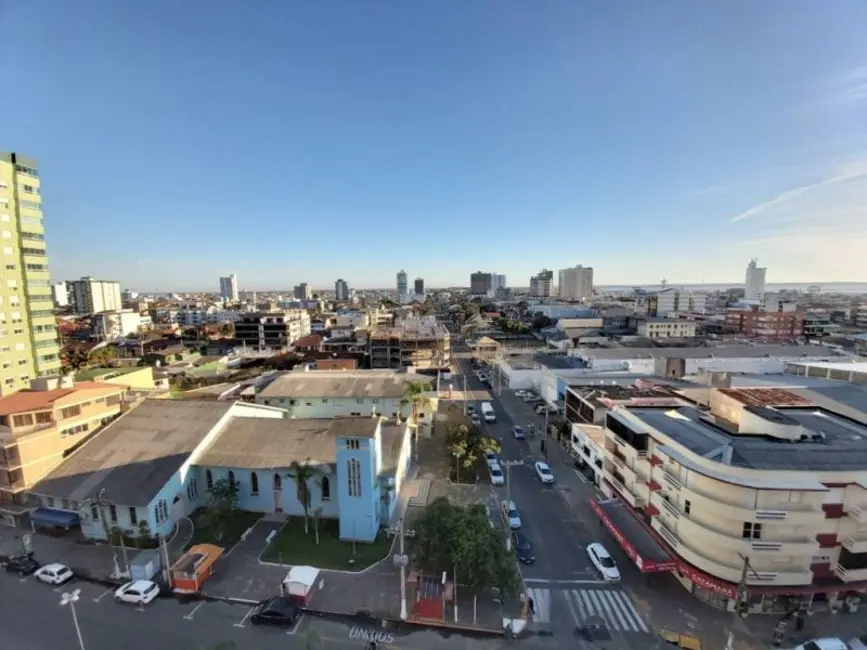 Apartamento com 3 quartos à venda, 148m2 em Centro, Tramandai - RS - imagem 7 Foto 7 de Apartamento com 3 quartos à venda, 148m2 em Centro, Tramandai - RS